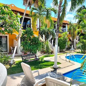 https://hotel-acuario-playa-del-carmen.allrivieramayahotels.com