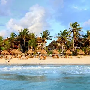 https://rosa-del-viento.tulum-hotels.net